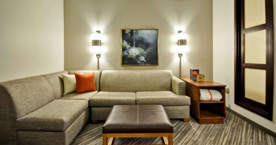 Best Hotels Near Raymond James Stadium – Your Ultimate Stay Guide
