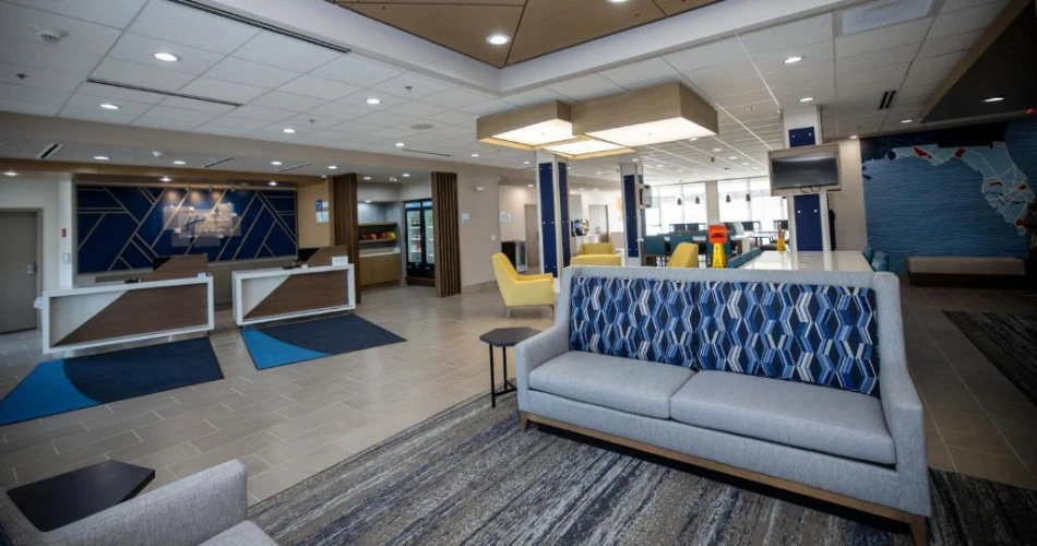 Discover Tampa's Top Hotels Around Raymond James Stadium